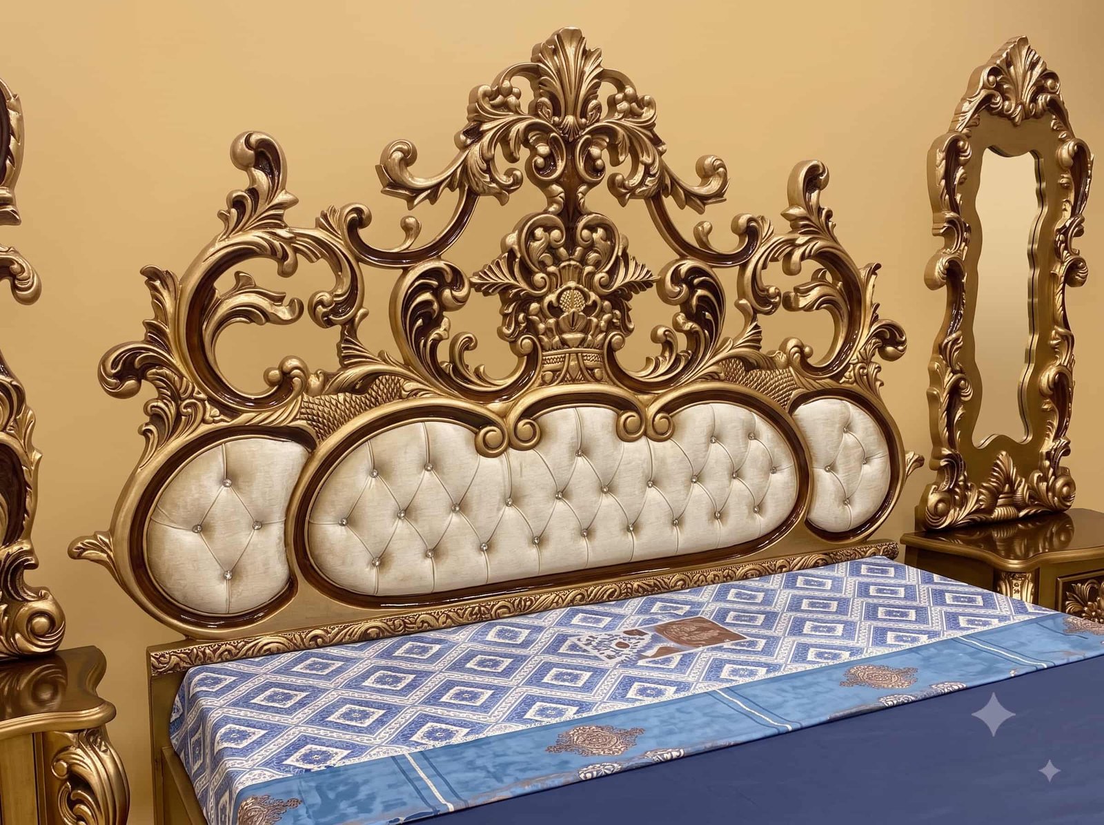 King Size Bedroom Set in Carved Teak - Gold with Tall Mirrors - Image 4
